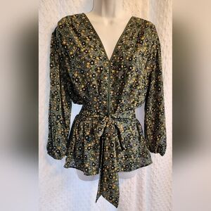 Max Studio Top Size Large